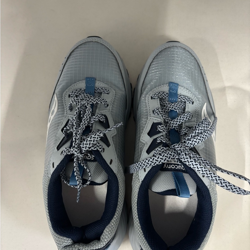 NWOT Saucony Aura TR Women’s Shoes - Picture 7 of 9